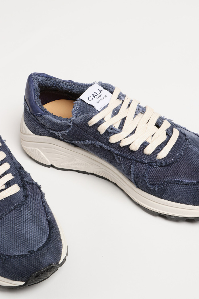 Sneakers bleu marine NINO AVELLINO