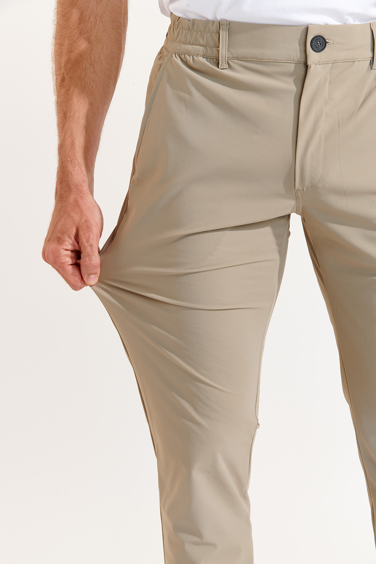 Pantalon ESCADA SPORT Beige – Taille 38, Coton Stretch, Brodé Logo – Occasion Très Bon état