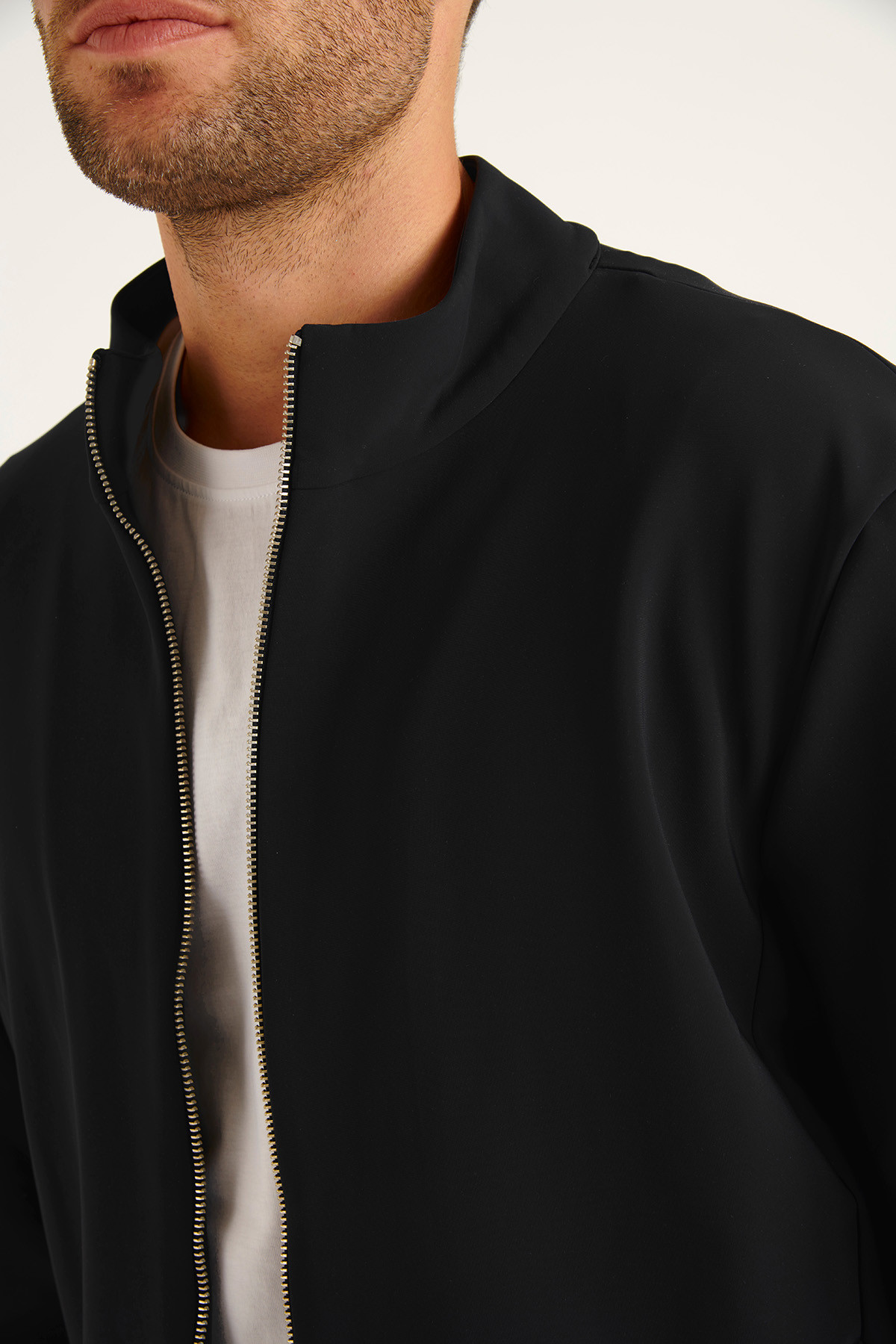 VESTE ZIPPEE NOIRE LUC MEGEVE - 4