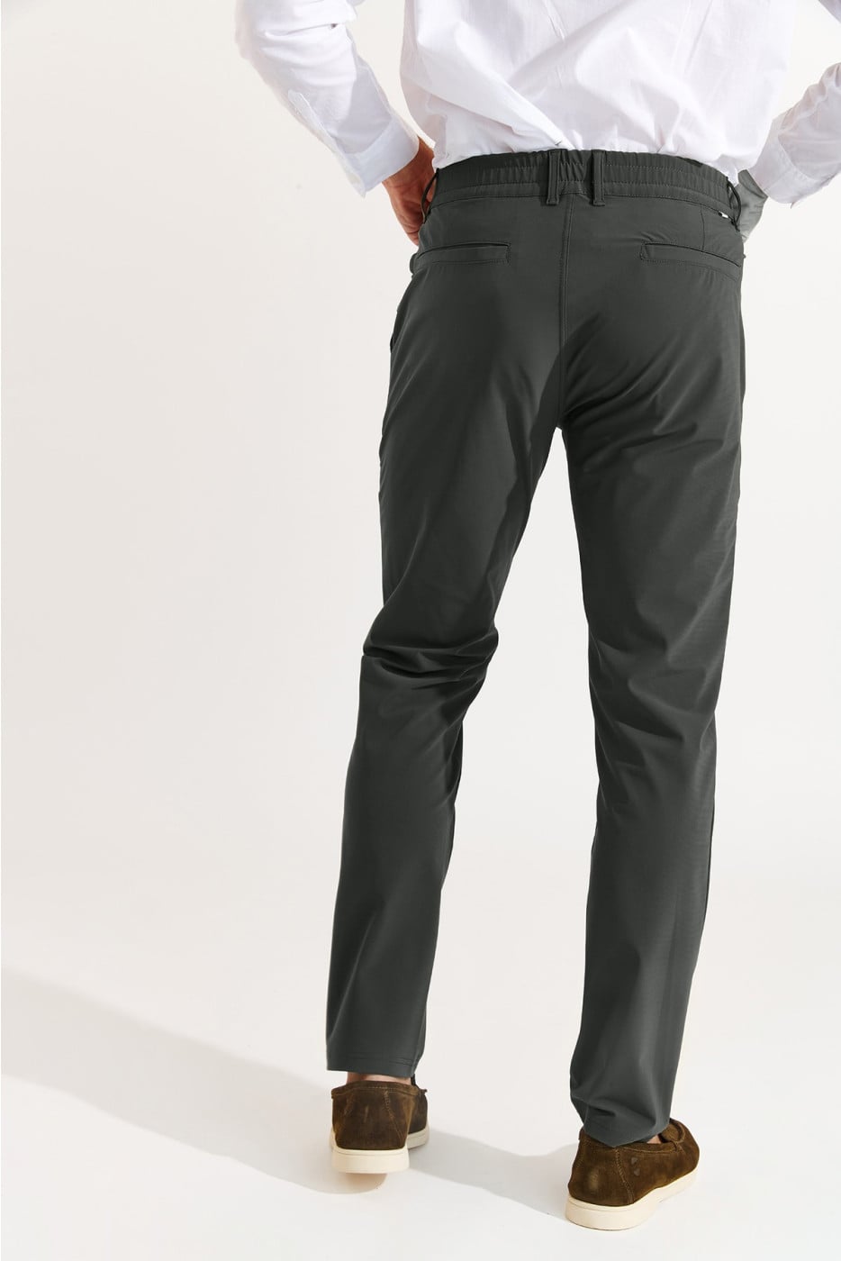 Pantalon stretch vert sapin SERGE LESCADA